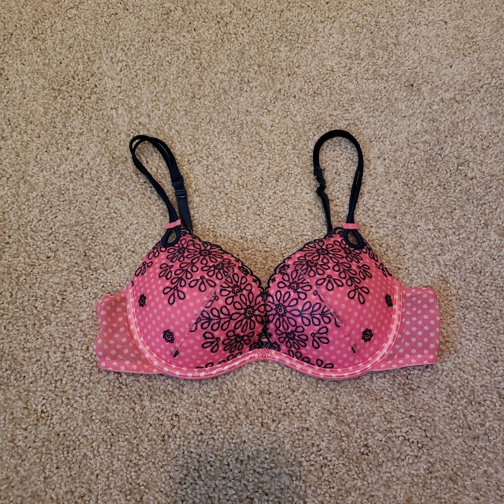 Victorias Secret Sexy Little Things bra